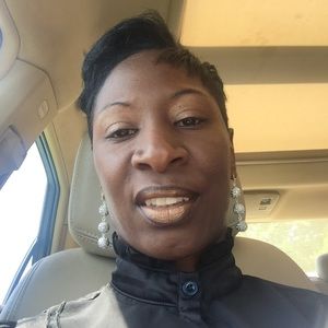 Meet your Posher, Lawanda